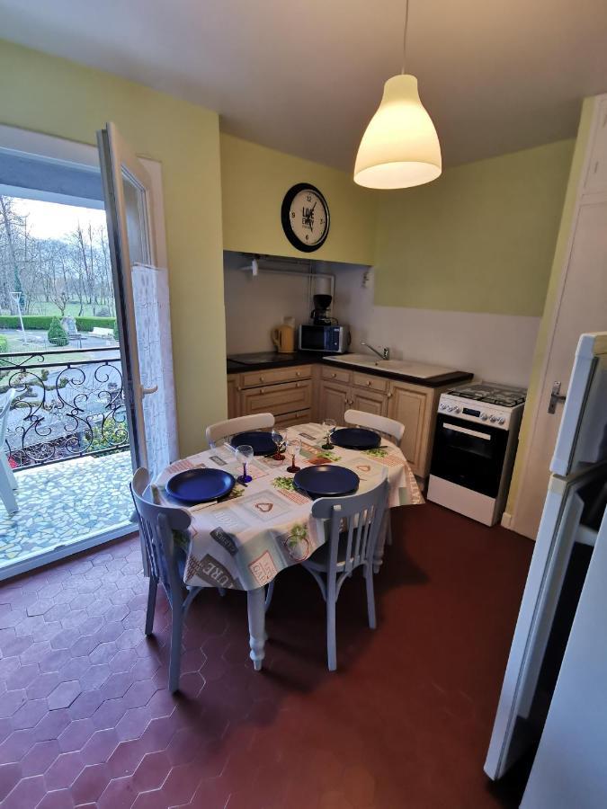 Appartement Vallee De Luchon Salles-et-Pratviel Exterior foto